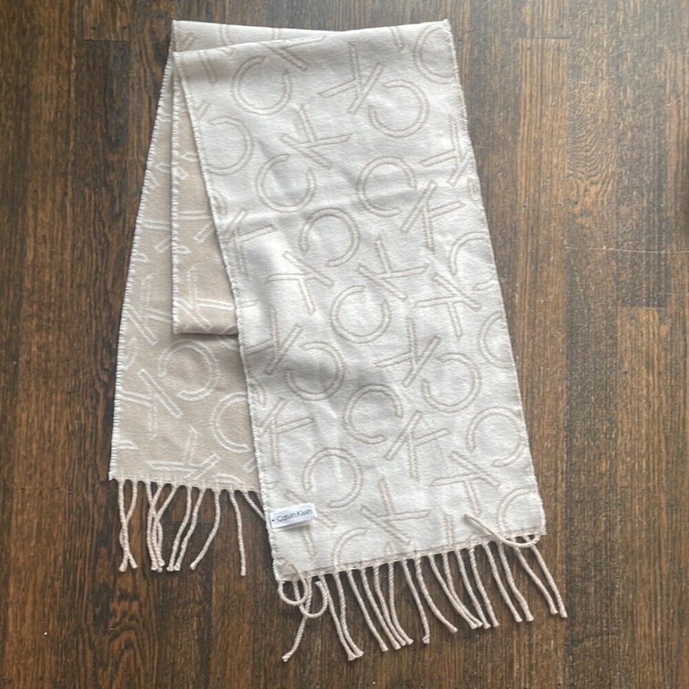 Calvin Klein CK Logo Jacquard Scarf Cream Beige Fringe Acrylic Winter Accessory